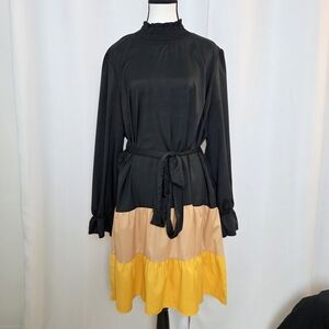 SHEIN Black and Yellow Long Sleeve Dress